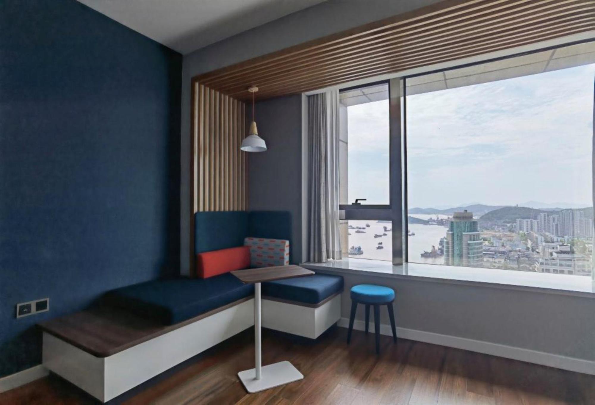 Holiday Inn Express Zhoushan Dinghai By Ihg Екстер'єр фото