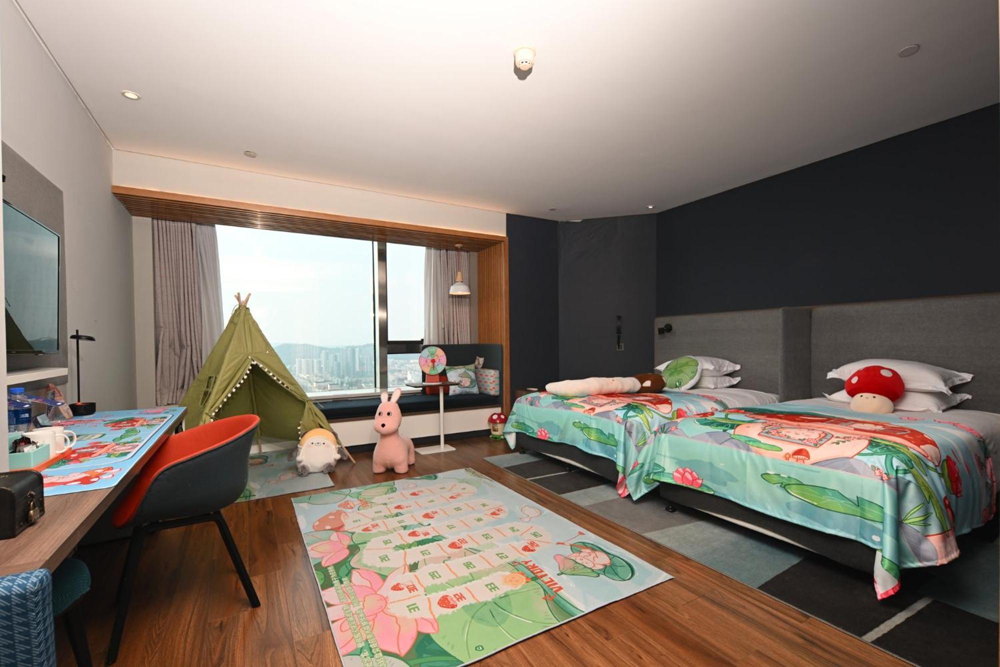Holiday Inn Express Zhoushan Dinghai By Ihg Екстер'єр фото